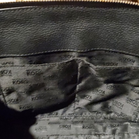 Michael Kors mid size black bag - Picture 12 of 13